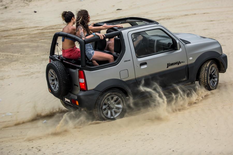  Suzuki Jimny 4ALL Canvas Concept 2016 года  (фото 18 из 30)